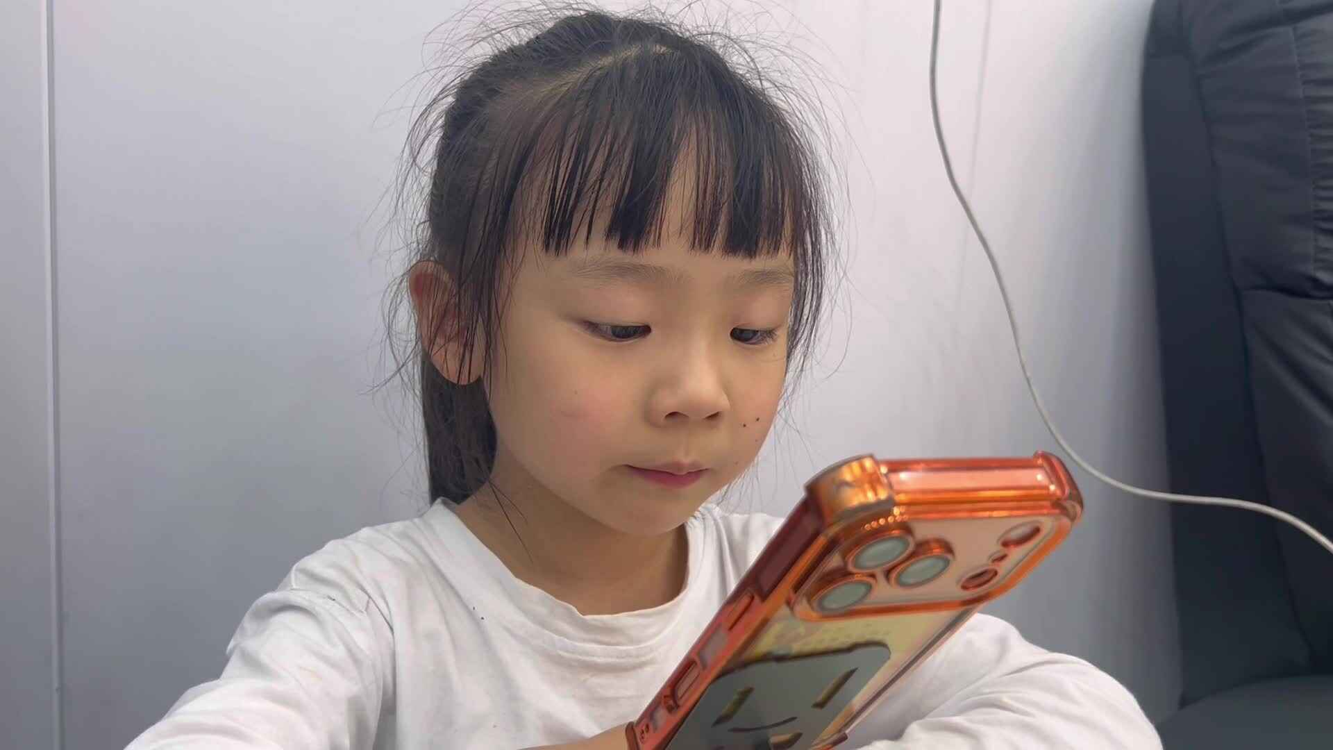 2026年10月1日豆娃a班夏爱林～观看d的视频